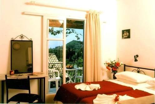 Villa Fiorita Παλαιοκαστρίτσα Δωμάτιο φωτογραφία