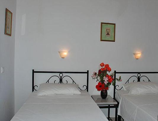Villa Fiorita Παλαιοκαστρίτσα Δωμάτιο φωτογραφία